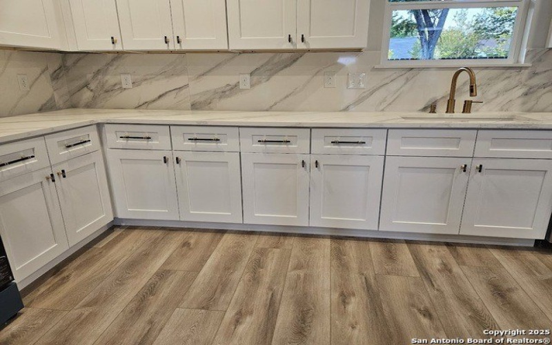 5819 lake bluff, San Antonio, TX 78222, 3 Bedrooms Bedrooms, ,2 BathroomsBathrooms,Residential,For Sale,5819 lake bluff,1867681