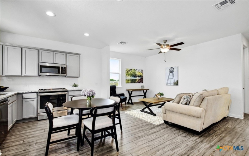 2169 Hofstaat, New Braunfels, TX 78130, 2 Bedrooms Bedrooms, ,2 BathroomsBathrooms,Residential,For Sale,2169 Hofstaat,558531