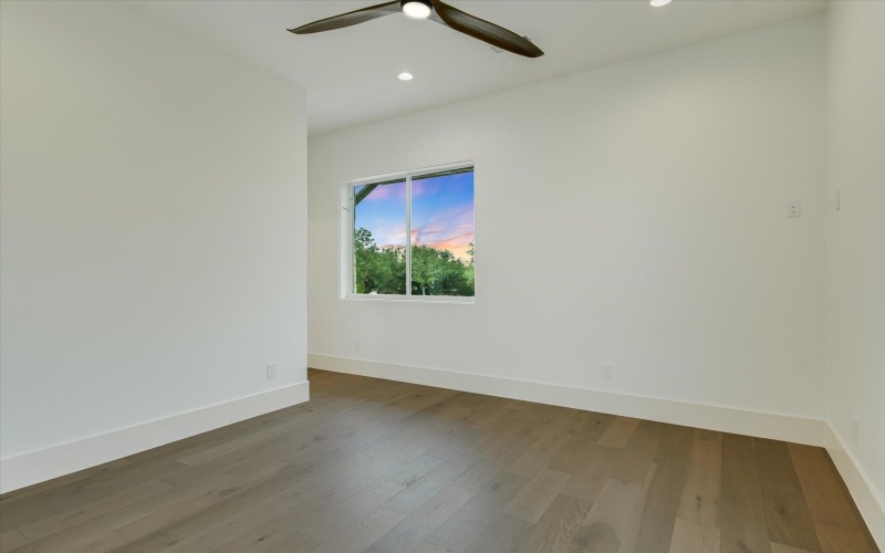 98 Wennmohs Place, Horseshoe Bay, TX 78657, 4 Bedrooms Bedrooms, ,5 BathroomsBathrooms,Residential,For Sale,98 Wennmohs Place,173400