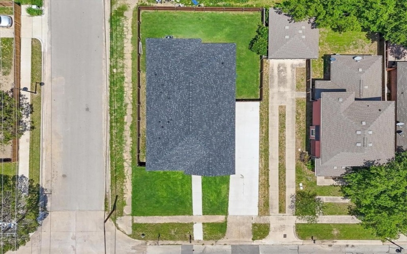 1101 Stella Street, Fort Worth, TX 76104, 3 Bedrooms Bedrooms, ,2 BathroomsBathrooms,Residential,For Sale,1101 Stella Street,20933423