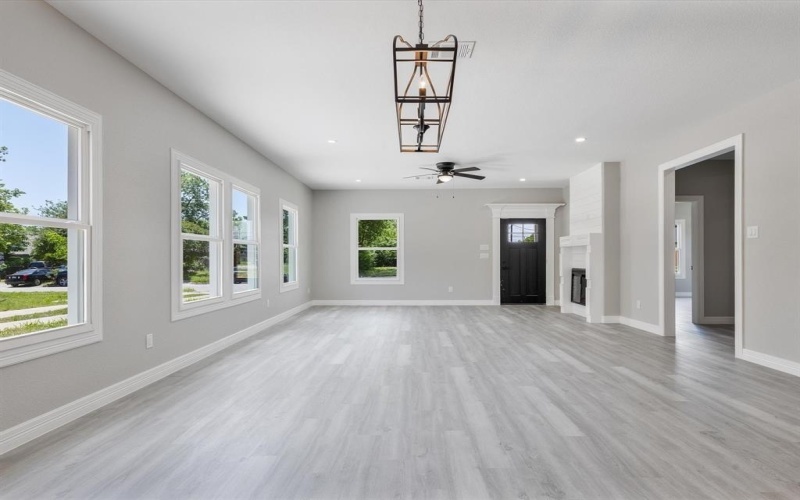 1101 Stella Street, Fort Worth, TX 76104, 3 Bedrooms Bedrooms, ,2 BathroomsBathrooms,Residential,For Sale,1101 Stella Street,20933423