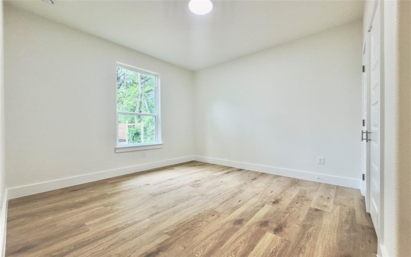 3801 Carpenter Avenue, Dallas, TX 75210, 4 Bedrooms Bedrooms, ,2 BathroomsBathrooms,Residential,For Sale,3801 Carpenter Avenue,20939952