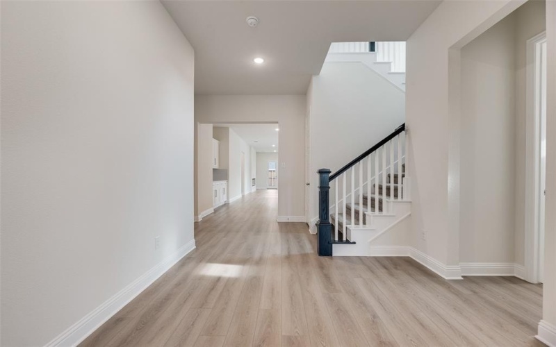 7104 Manhattan Drive, Rowlett, TX 75088, 5 Bedrooms Bedrooms, ,5 BathroomsBathrooms,Residential,For Sale,7104 Manhattan Drive,20939969