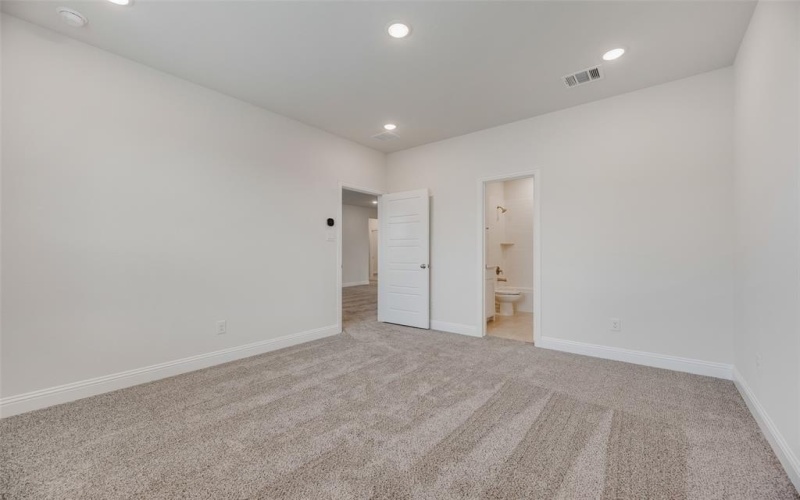 7104 Manhattan Drive, Rowlett, TX 75088, 5 Bedrooms Bedrooms, ,5 BathroomsBathrooms,Residential,For Sale,7104 Manhattan Drive,20939969