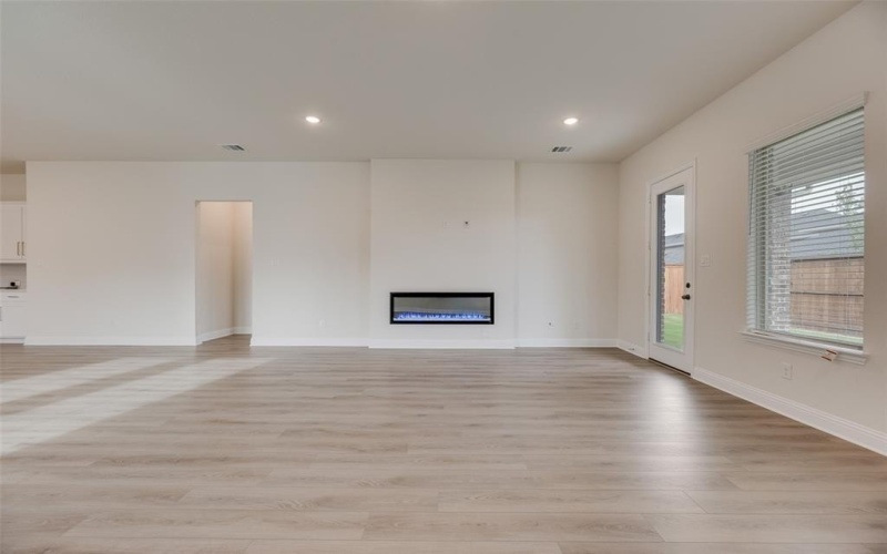 7104 Manhattan Drive, Rowlett, TX 75088, 5 Bedrooms Bedrooms, ,5 BathroomsBathrooms,Residential,For Sale,7104 Manhattan Drive,20939969