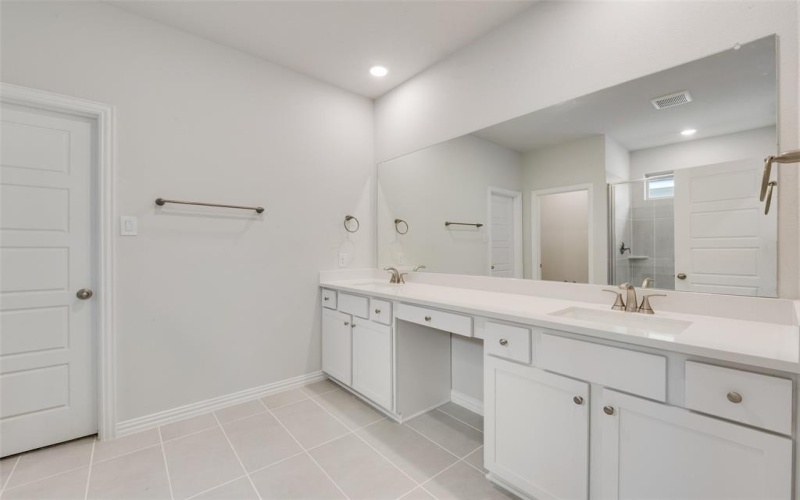 648 Marcus Lane, Crowley, TX 76036, 4 Bedrooms Bedrooms, ,2 BathroomsBathrooms,Residential,For Sale,648 Marcus Lane,20940044