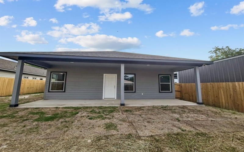 1223 Wesley Street, Greenville, TX 75401, 3 Bedrooms Bedrooms, ,2 BathroomsBathrooms,Residential,For Sale,1223 Wesley Street,20940073