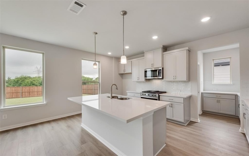 540 Marcus Lane, Crowley, TX 76036, 4 Bedrooms Bedrooms, ,3 BathroomsBathrooms,Residential,For Sale,540 Marcus Lane,20940079