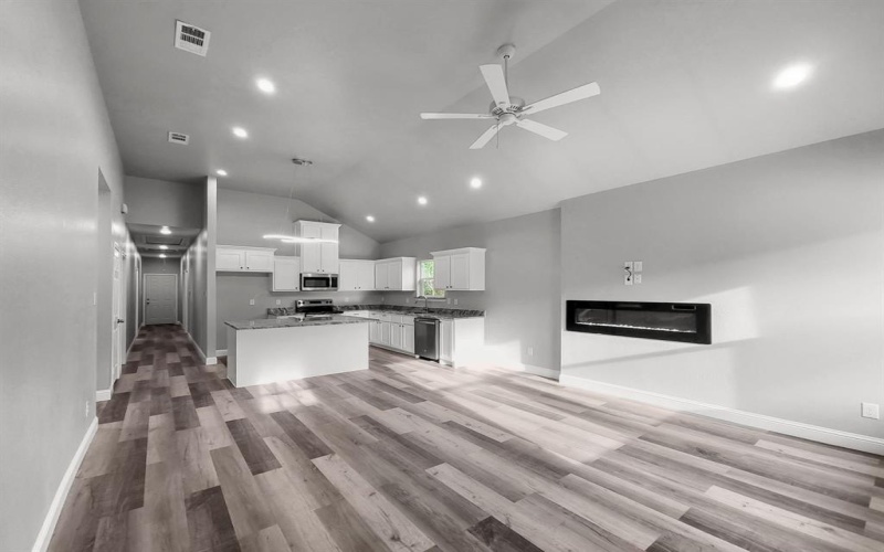 1225 Wesley Street, Greenville, TX 75401, 3 Bedrooms Bedrooms, ,2 BathroomsBathrooms,Residential,For Sale,1225 Wesley Street,20940095