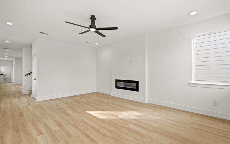 2534 Pennsylvania Avenue, Dallas, TX 75215, 3 Bedrooms Bedrooms, ,2 BathroomsBathrooms,Residential,For Sale,2534 Pennsylvania Avenue,20940127