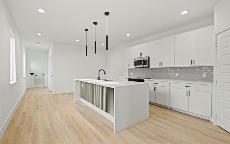 2534 Pennsylvania Avenue, Dallas, TX 75215, 3 Bedrooms Bedrooms, ,2 BathroomsBathrooms,Residential,For Sale,2534 Pennsylvania Avenue,20940127