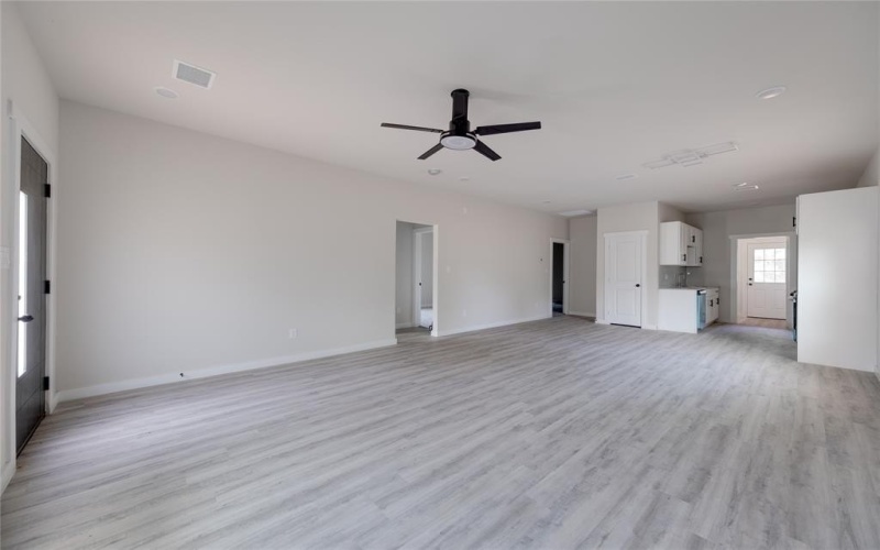 116 Bowie Street, Mabank, TX 75156, 3 Habitaciones Habitaciones , ,2 BañosBaños,Residential,En Venta,116 Bowie Street,20940338