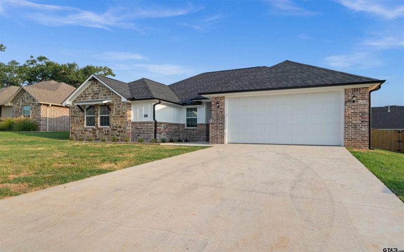 113 Hay Meadow, Winona, TX 75792, 4 Bedrooms Bedrooms, ,2 BathroomsBathrooms,Residential,For Sale,113 Hay Meadow,25007541
