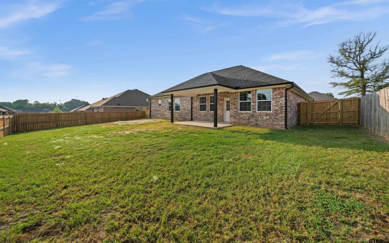 113 Hay Meadow, Winona, TX 75792, 4 Bedrooms Bedrooms, ,2 BathroomsBathrooms,Residential,For Sale,113 Hay Meadow,25007541