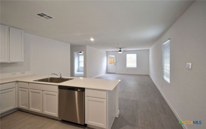 3636 Moon Hill Road, New Braunfels, TX 78130, 3 Habitaciones Habitaciones , ,2 BañosBaños,Residential Lease,En Alquiler,3636 Moon Hill Road,580298