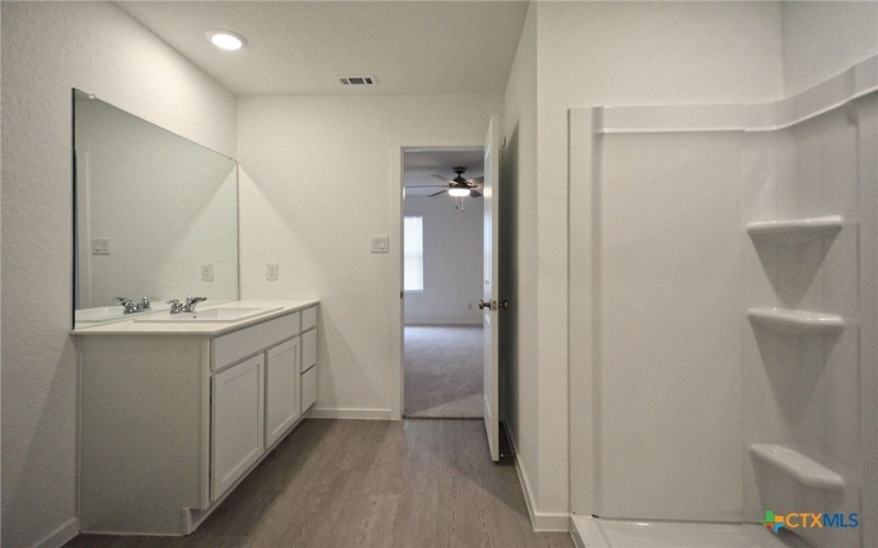3636 Moon Hill Road, New Braunfels, TX 78130, 3 Habitaciones Habitaciones , ,2 BañosBaños,Residential Lease,En Alquiler,3636 Moon Hill Road,580298