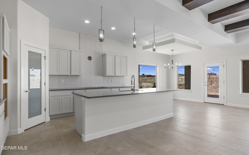 360 Playa Vista Street, Horizon City, TX 79928, 4 Habitaciones Habitaciones , ,2 BañosBaños,Residential,En Venta,360 Playa Vista Street,922804