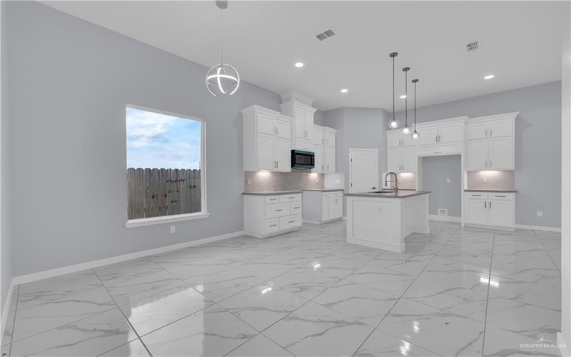1200 E Acacia Drive, San Juan, TX 78589, 3 Habitaciones Habitaciones , ,2 BañosBaños,Residential,En Venta,1200 E Acacia Drive,471576