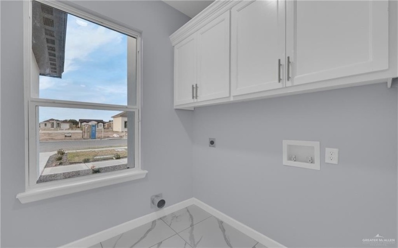 1200 E Acacia Drive, San Juan, TX 78589, 3 Habitaciones Habitaciones , ,2 BañosBaños,Residential,En Venta,1200 E Acacia Drive,471576