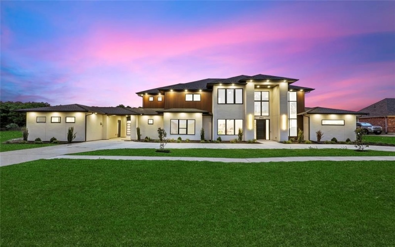 2964 Pinehurst, Grand Prairie, TX 75104, 5 Habitaciones Habitaciones , ,6 BañosBaños,Residential,En Venta,2964 Pinehurst,20940339