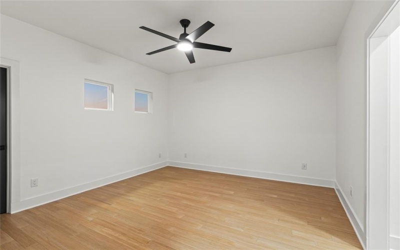 2964 Pinehurst, Grand Prairie, TX 75104, 5 Habitaciones Habitaciones , ,6 BañosBaños,Residential,En Venta,2964 Pinehurst,20940339