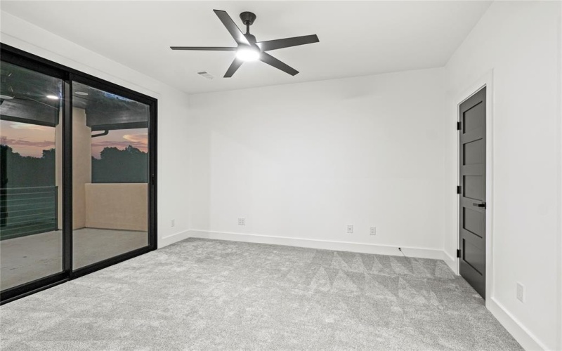 2964 Pinehurst, Grand Prairie, TX 75104, 5 Habitaciones Habitaciones , ,6 BañosBaños,Residential,En Venta,2964 Pinehurst,20940339