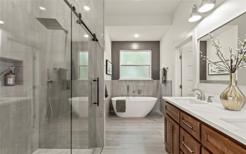 112 Springwood Road, Enchanted Oaks, TX 75156, 3 Bedrooms Bedrooms, ,2 BathroomsBathrooms,Residential,For Sale,112 Springwood Road,20940425