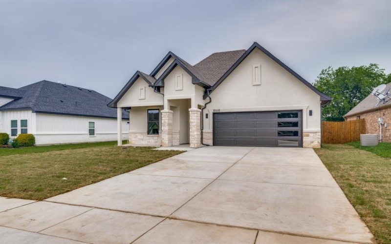 1868 Meadowview, Canton, TX 75103, 4 Bedrooms Bedrooms, ,2 BathroomsBathrooms,Residential,For Sale,1868 Meadowview,20940429