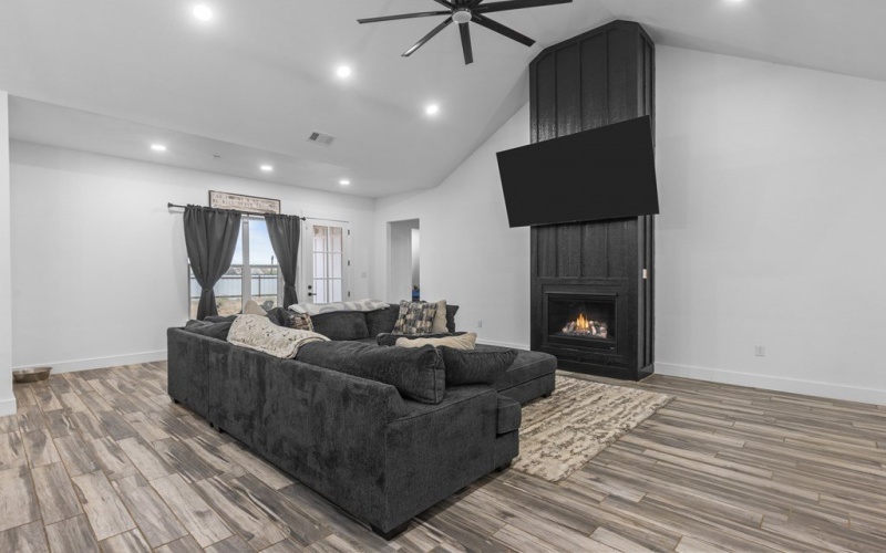 2859 SE 1415, Andrews, TX 79714, 4 Bedrooms Bedrooms, ,2 BathroomsBathrooms,Residential,For Sale,2859 SE 1415,159926
