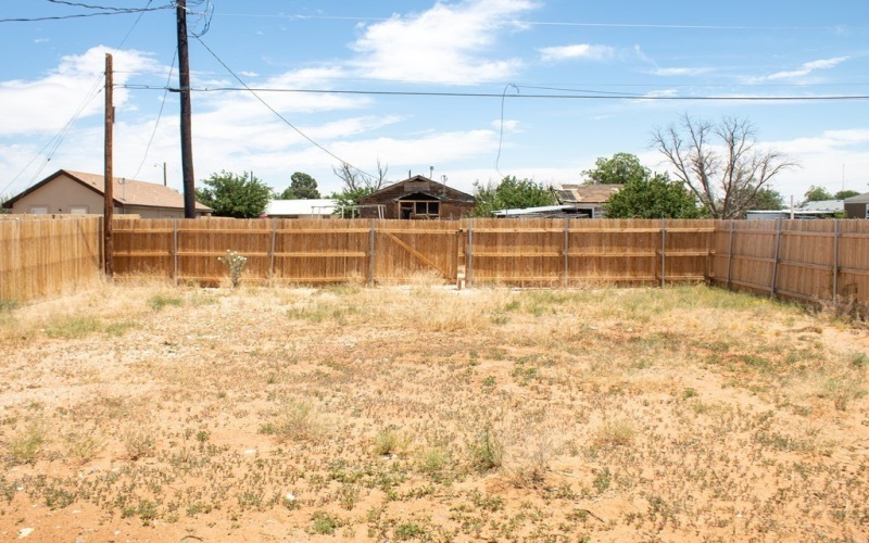 509 El Paso, Wickett, TX 79788, 3 Bedrooms Bedrooms, ,2 BathroomsBathrooms,Residential,For Sale,509 El Paso,160285