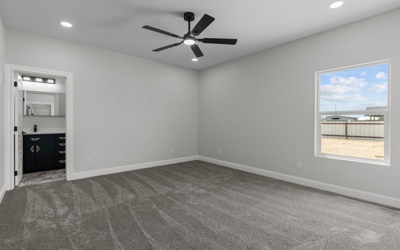 926 N Navajo Ave, Odessa, TX 79763, 4 Bedrooms Bedrooms, ,5 BathroomsBathrooms,Residential,For Sale,926 N Navajo Ave,160288