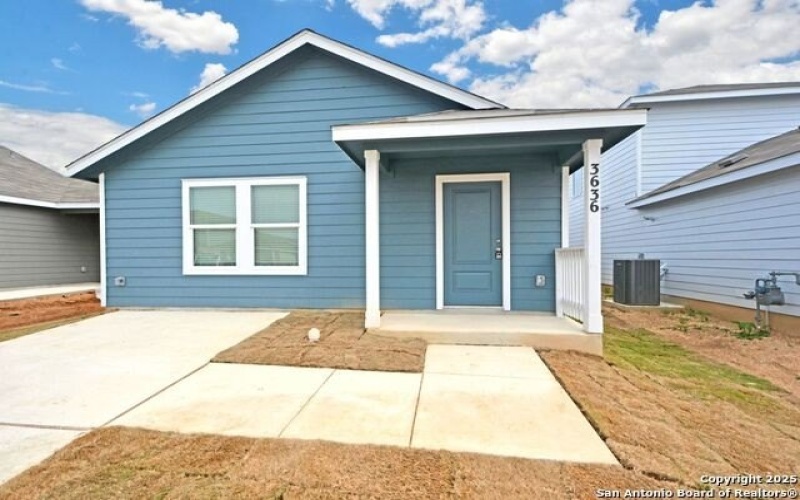 3636 Moon Hill, New Braunfels, TX 78132, 3 Bedrooms Bedrooms, ,2 BathroomsBathrooms,Residential Lease,For Rent,3636 Moon Hill,1868030