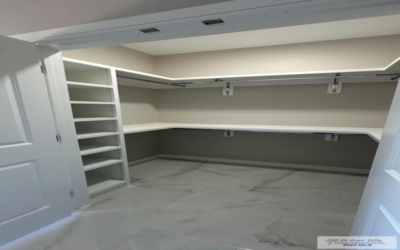 2817 ARI DR, BROWNSVILLE, TX 78526, 3 Bedrooms Bedrooms, ,2 BathroomsBathrooms,Residential,For Sale,2817 ARI DR,29762516