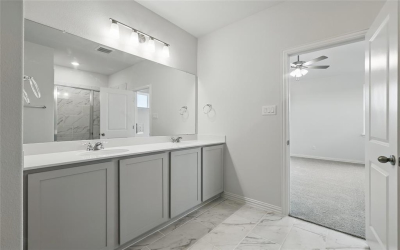 4043 Tony Street, Sherman, TX 75090, 4 Bedrooms Bedrooms, ,3 BathroomsBathrooms,Residential,For Sale,4043 Tony Street,20762646