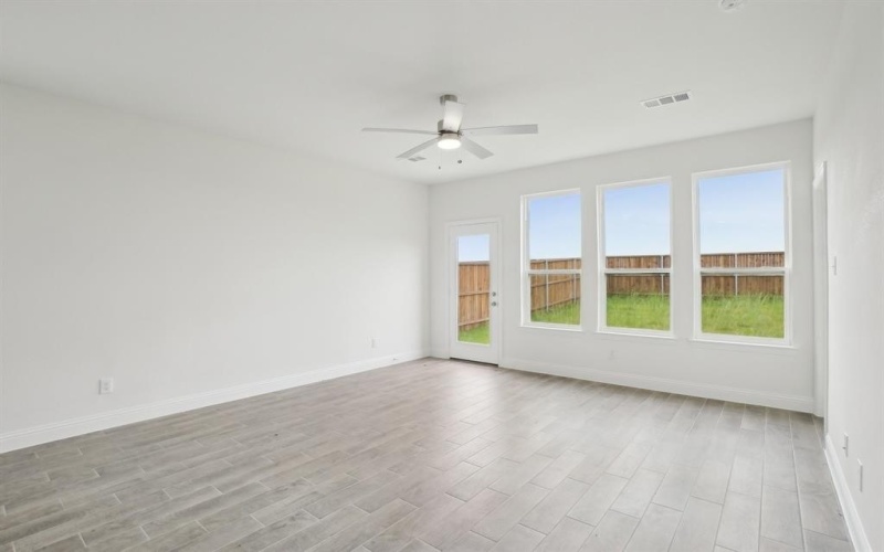 1206 Triton Drive, Seagoville, TX 75159, 4 Bedrooms Bedrooms, ,2 BathroomsBathrooms,Residential,For Sale,1206 Triton Drive,20864782