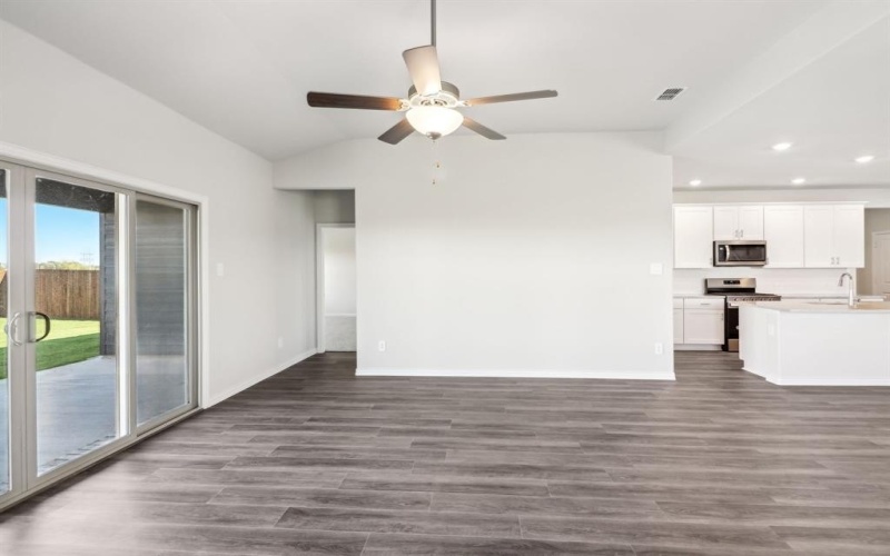 418 Stagg Street, McKinney, TX 75069, 4 Bedrooms Bedrooms, ,3 BathroomsBathrooms,Residential,For Sale,418 Stagg Street,20940865