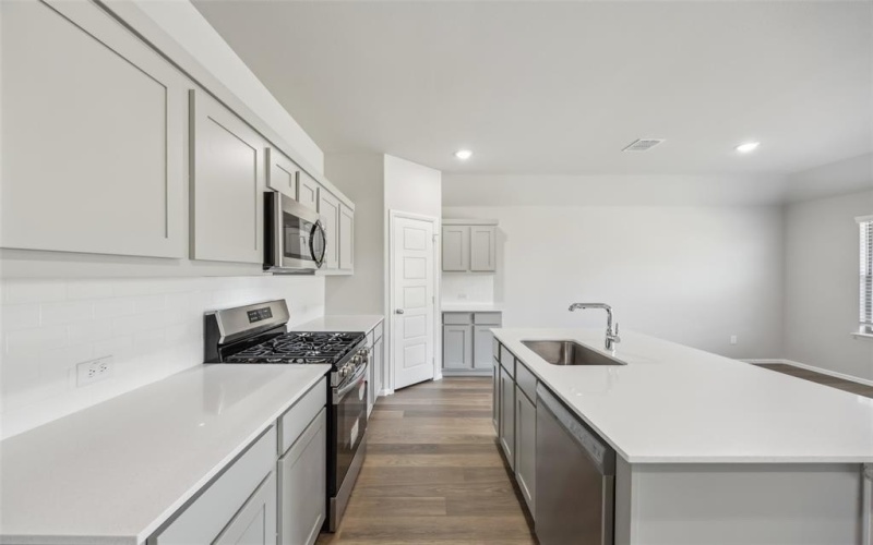 240 Lockhart Street, Greenville, TX 75402, 3 Habitaciones Habitaciones , ,2 BañosBaños,Residential,En Venta,240 Lockhart Street,20940874