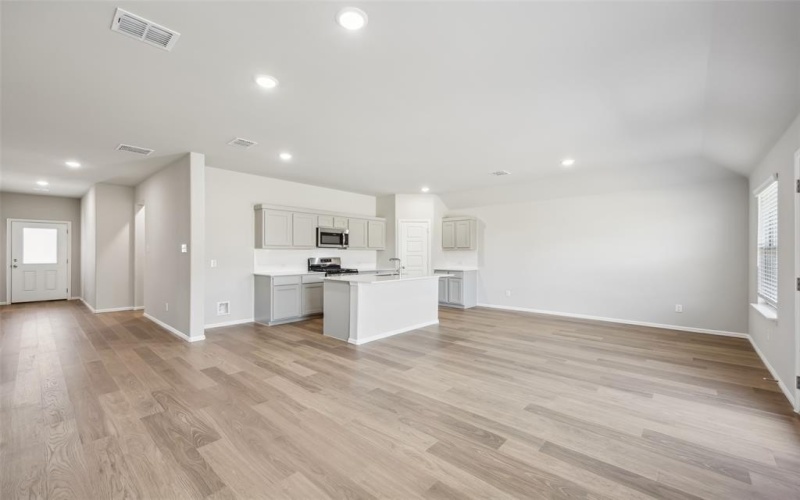 240 Lockhart Street, Greenville, TX 75402, 3 Habitaciones Habitaciones , ,2 BañosBaños,Residential,En Venta,240 Lockhart Street,20940874