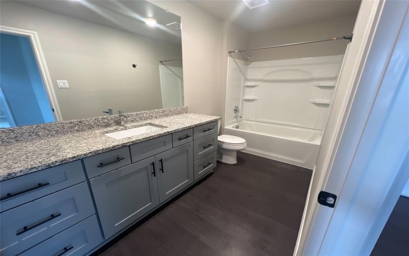 1804 Laurel Lane #9, Argyle, TX 76226, 4 Habitaciones Habitaciones , ,3 BañosBaños,Residential Lease,En Alquiler,1804 Laurel Lane,20940930