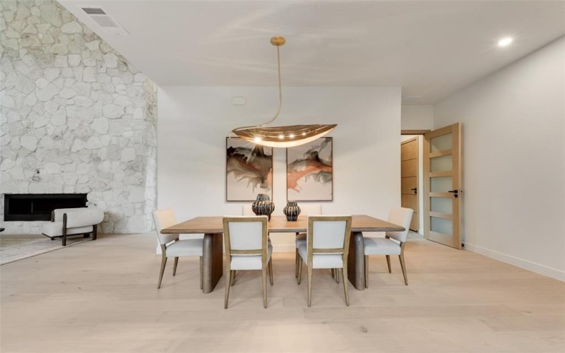 3821 Beechwood Lane, Dallas, TX 75220, 5 Habitaciones Habitaciones , ,6 BañosBaños,Residential,En Venta,3821 Beechwood Lane,20940977