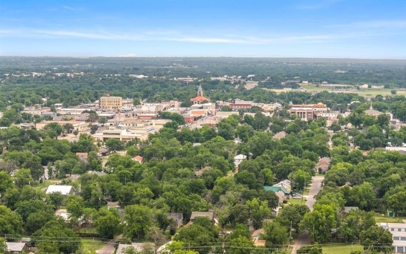 353 W Shirley Street, Stephenville, TX 76401, 3 Bedrooms Bedrooms, ,3 BathroomsBathrooms,Residential,For Sale,353 W Shirley Street,20940990