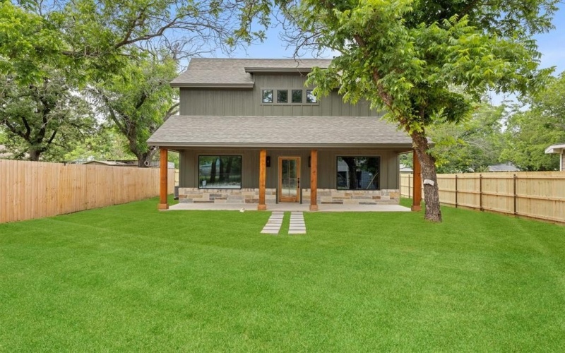 353 W Shirley Street, Stephenville, TX 76401, 3 Bedrooms Bedrooms, ,3 BathroomsBathrooms,Residential,For Sale,353 W Shirley Street,20940990