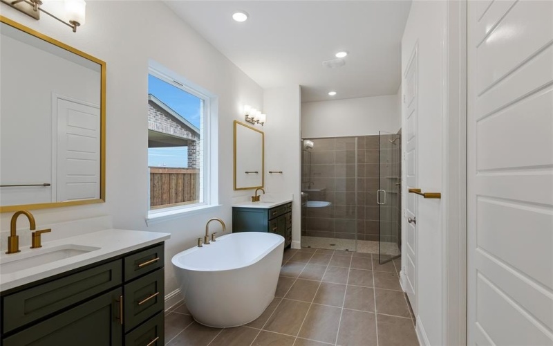 1716 Hillside Stroll Drive, Lavon, TX 75166, 4 Habitaciones Habitaciones , ,3 BañosBaños,Residential,En Venta,1716 Hillside Stroll Drive,20941034