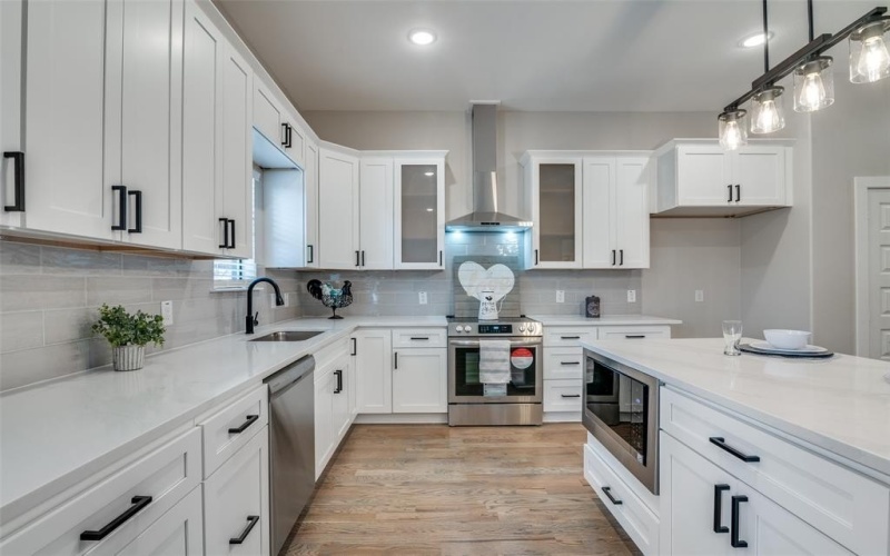 4610 3rd Street, Greenville, TX 75401, 4 Bedrooms Bedrooms, ,2 BathroomsBathrooms,Residential,For Sale,4610 3rd Street,20941051