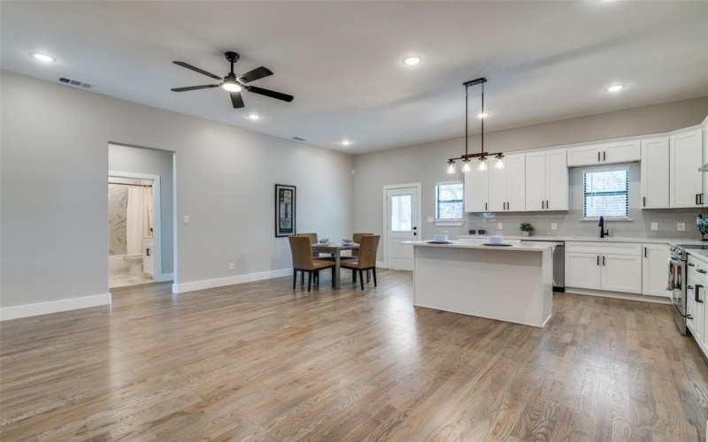4610 3rd Street, Greenville, TX 75401, 4 Bedrooms Bedrooms, ,2 BathroomsBathrooms,Residential,For Sale,4610 3rd Street,20941051