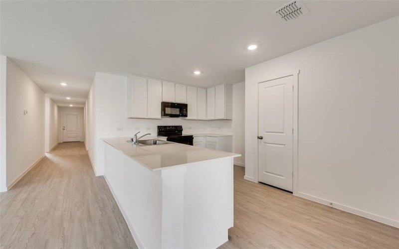 10732 Cowhide Lane, Fort Worth, TX 76108, 4 Bedrooms Bedrooms, ,2 BathroomsBathrooms,Residential,For Sale,10732 Cowhide Lane,20941142
