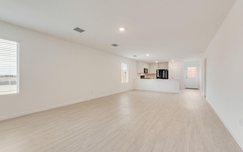 1680 Crested Way, Fort Worth, TX 76140, 3 Bedrooms Bedrooms, ,2 BathroomsBathrooms,Residential,For Sale,1680 Crested Way,20941545