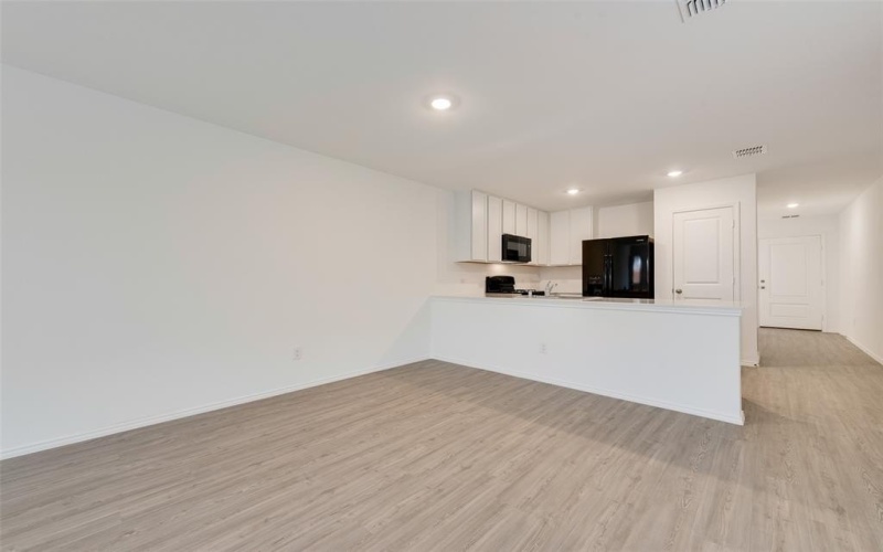 1644 Crested Way, Fort Worth, TX 76140, 3 Bedrooms Bedrooms, ,2 BathroomsBathrooms,Residential,For Sale,1644 Crested Way,20941551