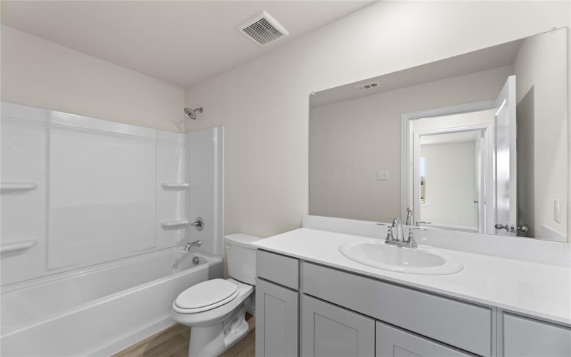 120 Doma Avenue, Greenville, TX 75402, 4 Habitaciones Habitaciones , ,3 BañosBaños,Residential,En Venta,120 Doma Avenue,20941615
