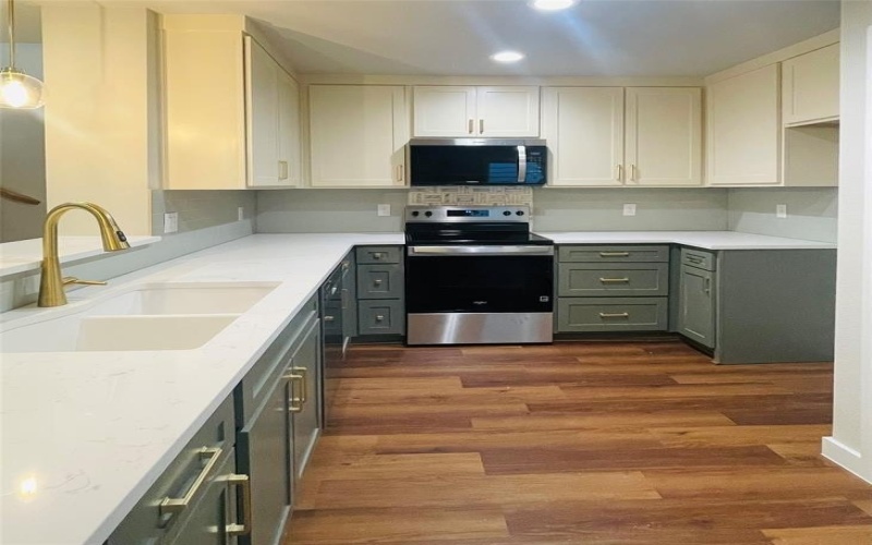 3246 Rutledge Street, Dallas, TX 75215, 4 Bedrooms Bedrooms, ,2 BathroomsBathrooms,Residential Lease,For Rent,3246 Rutledge Street,20941645